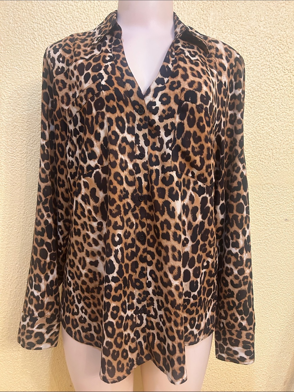 Express Leopard Print Button-Down Shirt in Brown and Black